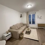 Cosy Apartment In Montparnasse